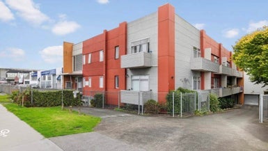 13/98 Station Road, Otahuhu, Auckland - Carousel 1