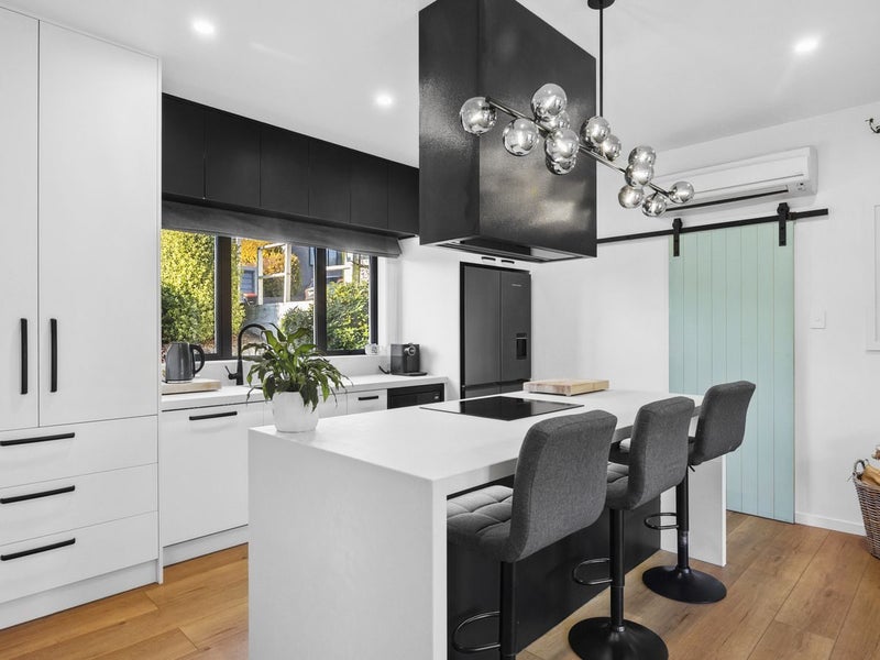 25 Ethel Street, Wakari, Dunedin - Carousel 1