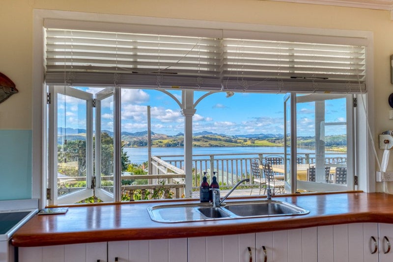 29 Colonel Mould Drive, Mangōnui - Carousel 1