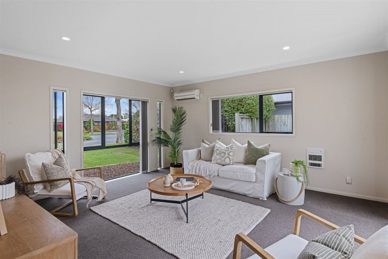 20 Riverwood Boulevard, Redwood, Christchurch - Carousel 2