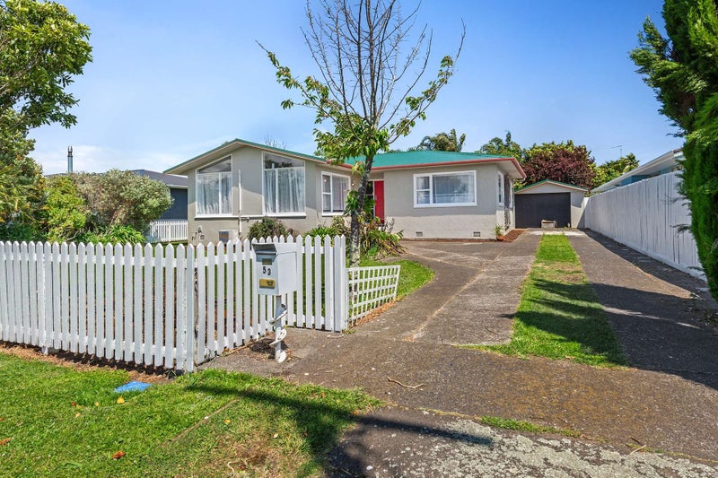 53 Lincoln Road, Springvale, Whanganui - Carousel 1