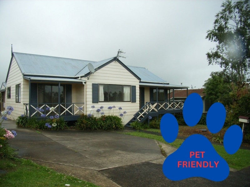 49 Gills Road, Bucklands Beach, Auckland - Carousel 1