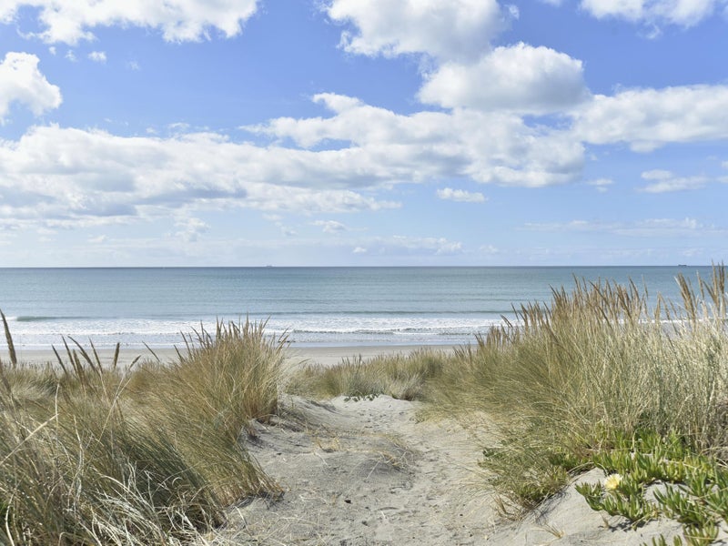 410A Marine Parade, South New Brighton, Christchurch - Carousel 24
