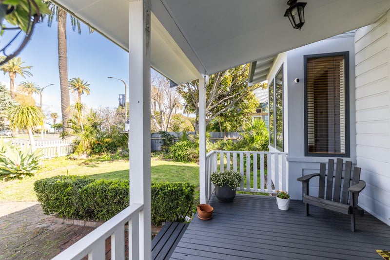 23 Kennedy Road, Napier South, Napier - Carousel 16