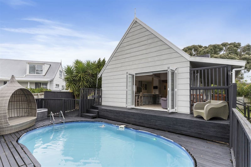 19 Marendellas Drive, Bucklands Beach, Auckland - Carousel 2
