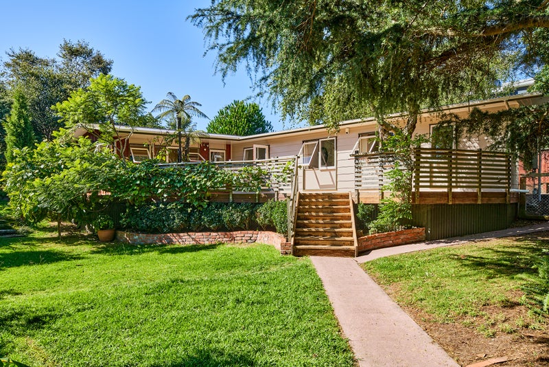 25 Dell Road, Raumati South, Paraparaumu - Carousel 2