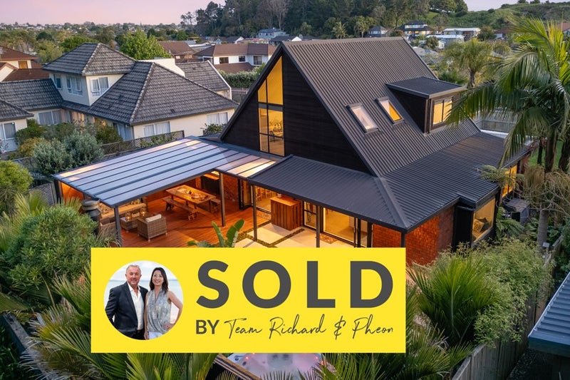 37 Britannia Place, Half Moon Bay, Auckland - Carousel 1