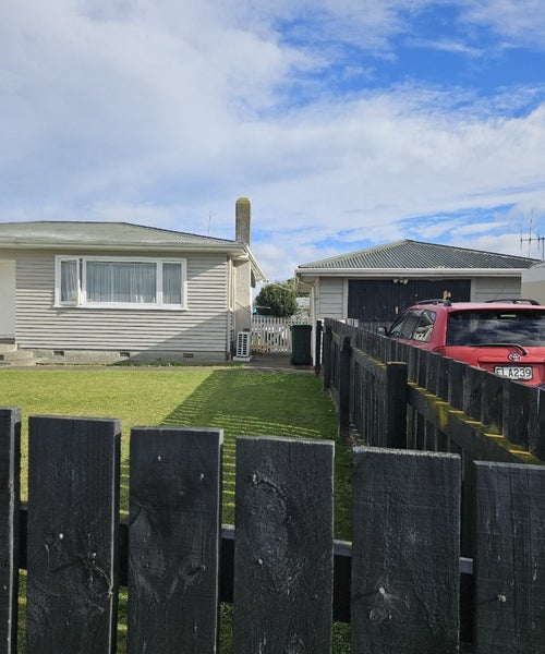 2 Kelvin Road, Maraenui, Napier - Carousel 10