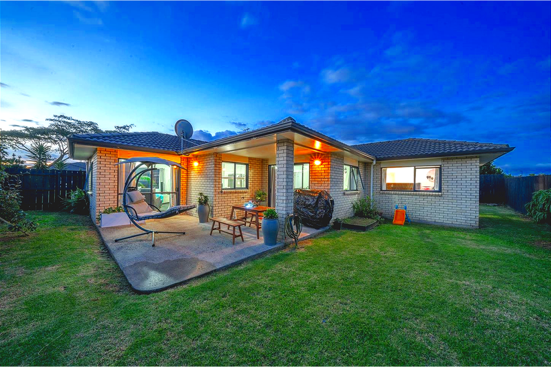 45 Nicholas Gibbons Drive, Clendon Park, Auckland - Carousel 2