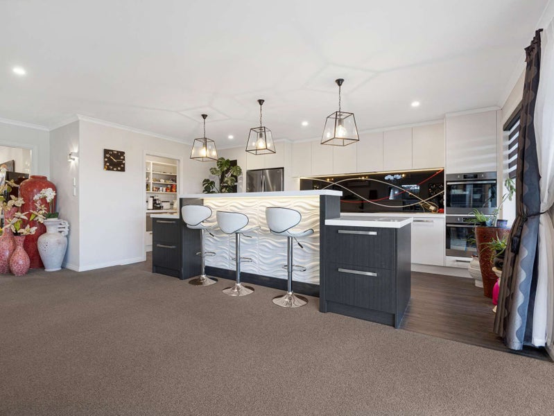 5 Avalon Grove, Netherby, Ashburton - Carousel 2