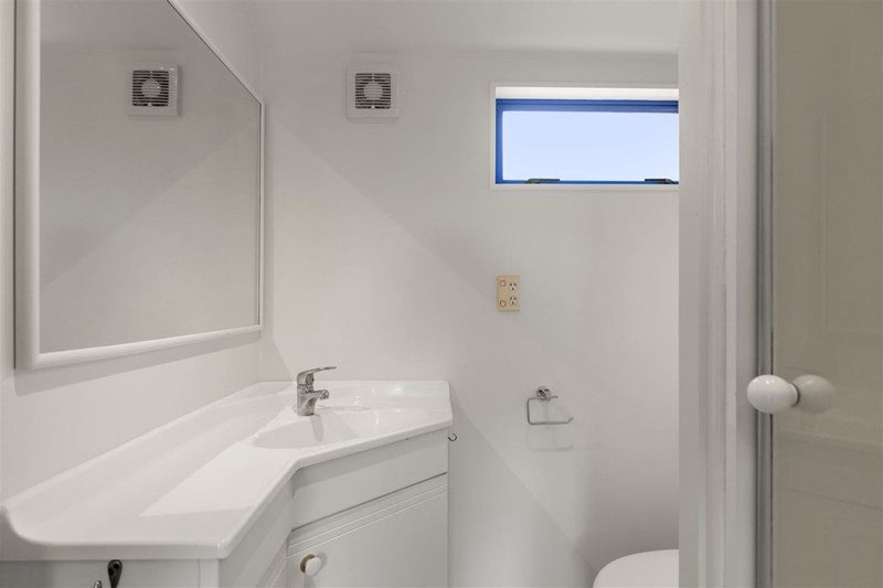 3/215 Main Highway, Ellerslie, Auckland - Carousel 15