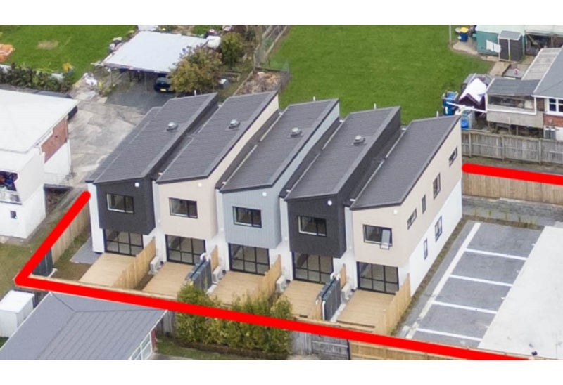 6/53 Archibald Road, Kelston, Auckland - Carousel 2