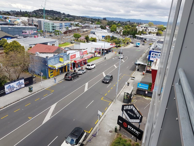 18/2 Western Springs Road, Kingsland, Auckland - Carousel 12