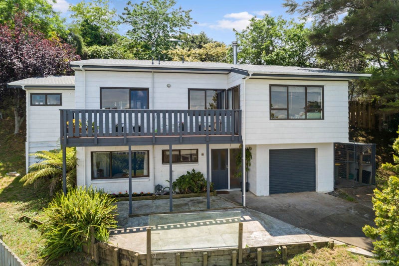 1 Relko Crescent, Torbay, Auckland - Carousel 2