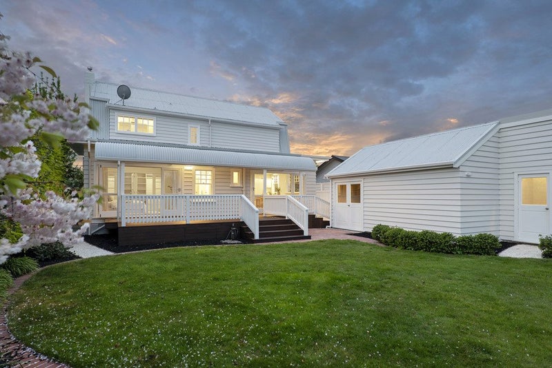 158 Weston Road, St Albans, Christchurch - Carousel 1
