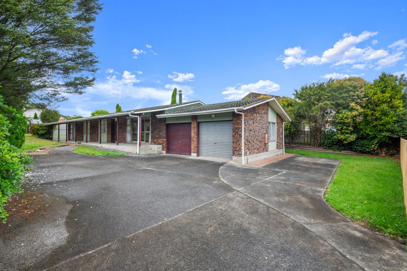 7 Matuhi Rise, Henderson, Auckland - Carousel 1