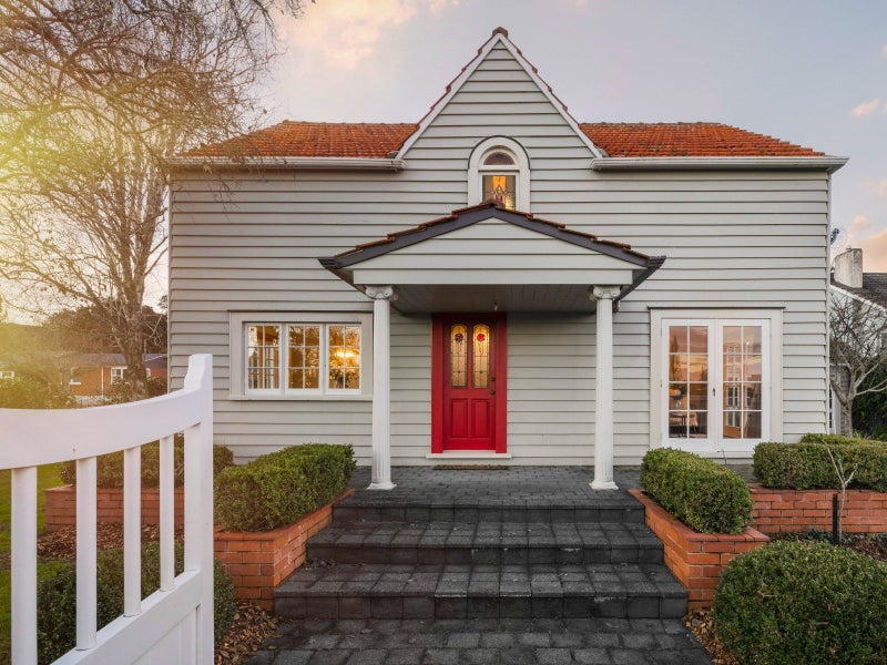 1050B River Road, Queenwood, Hamilton - Carousel 1