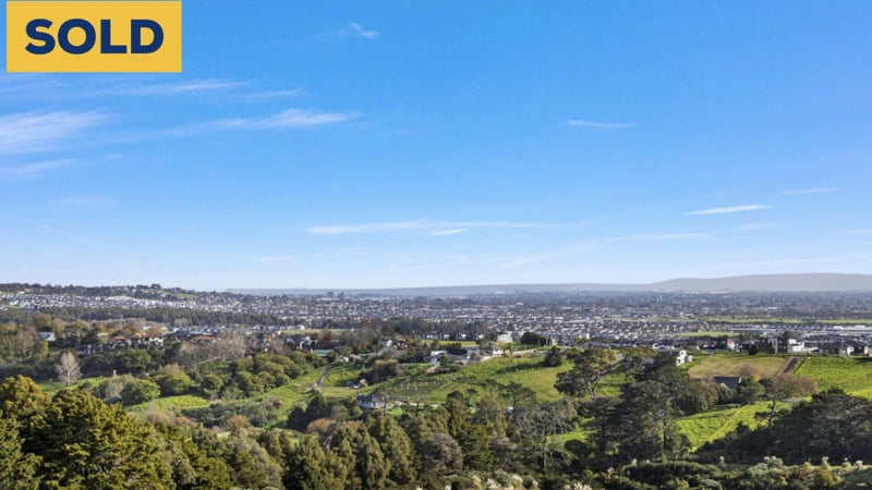 29 Kitenga Road, Flat Bush, Auckland - Carousel 1