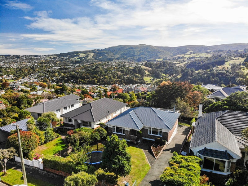 16 Northfield Avenue, Opoho, Dunedin - Carousel 2
