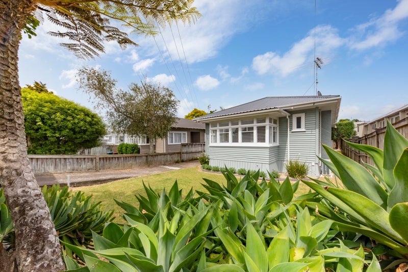 74 Galway Street, Onehunga, Auckland - Carousel 2