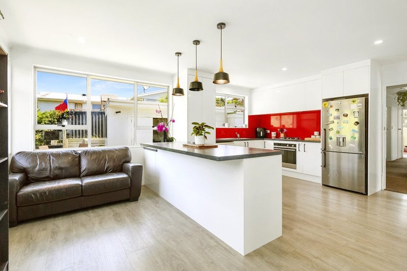 17 Nassau Avenue, Grenada North, Wellington - Carousel 2