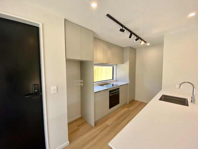 3/167 Innes Road, St Albans, Christchurch - Carousel 2