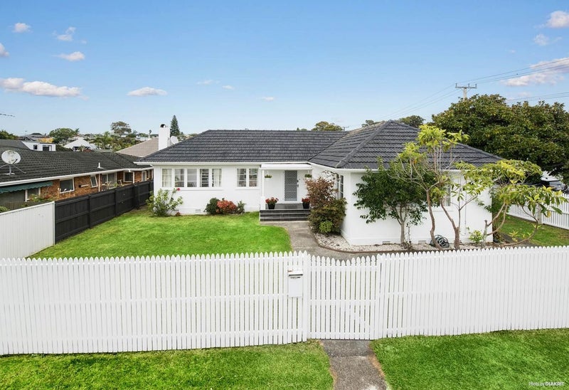 1/91 Nile Road, Milford, Auckland - Carousel 2