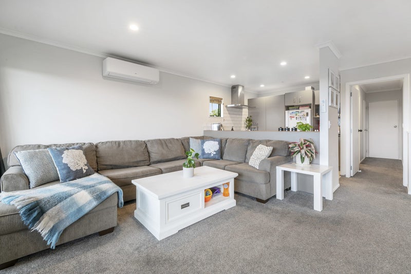 34 Midshipman Court, Gulf Harbour, Whangaparaoa - Carousel 1