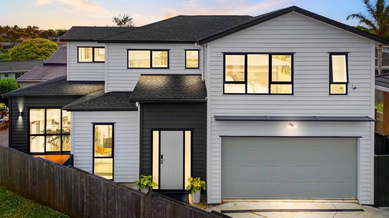 32A Tupaki Place, Pakuranga Heights, Auckland - Carousel 1