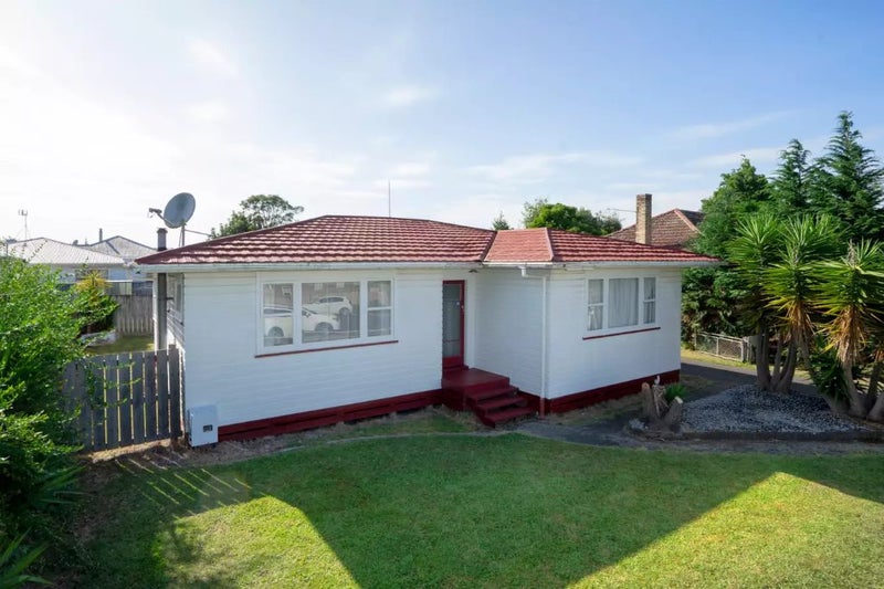9 Blackburn Street, Frankton, Hamilton - Carousel 1