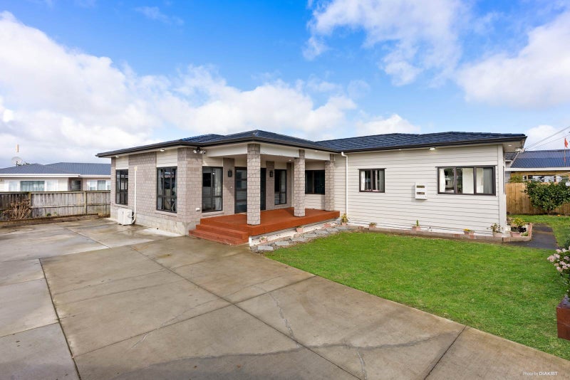 9 Pukeora Road, Otahuhu, Auckland - Carousel 1