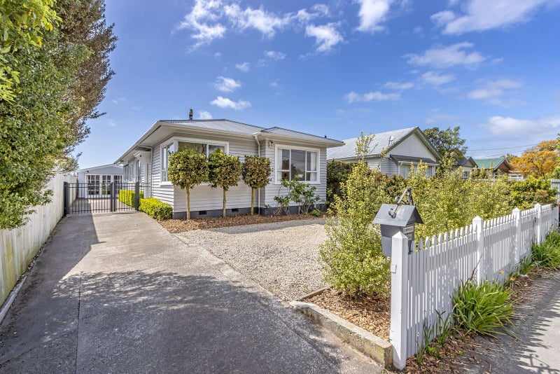 194 Selwyn Street, Spreydon, Christchurch - Carousel 21
