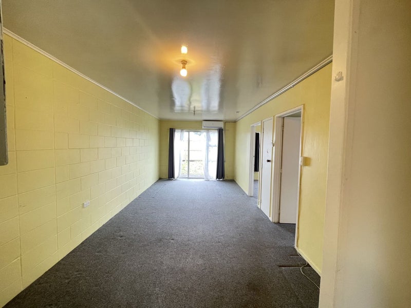 2/30 Felix Street, Onehunga, Auckland - Carousel 9