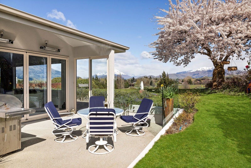 4 Shaw Street, Arrowtown, Arrowtown - Carousel 2