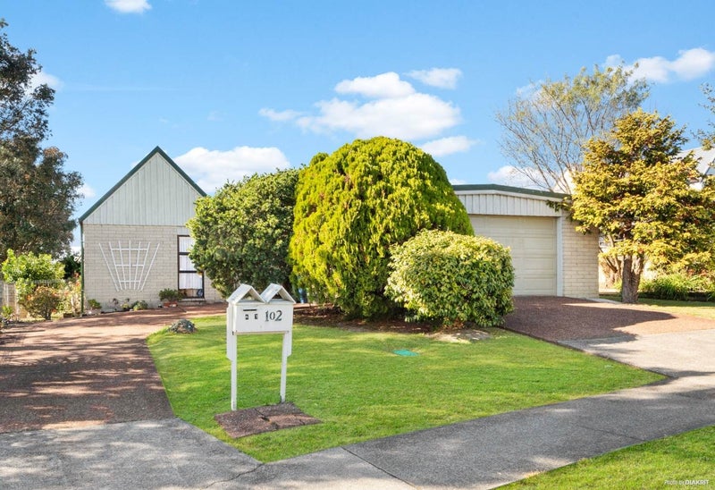 102 Marina View Drive, West Harbour, Auckland - Carousel 1