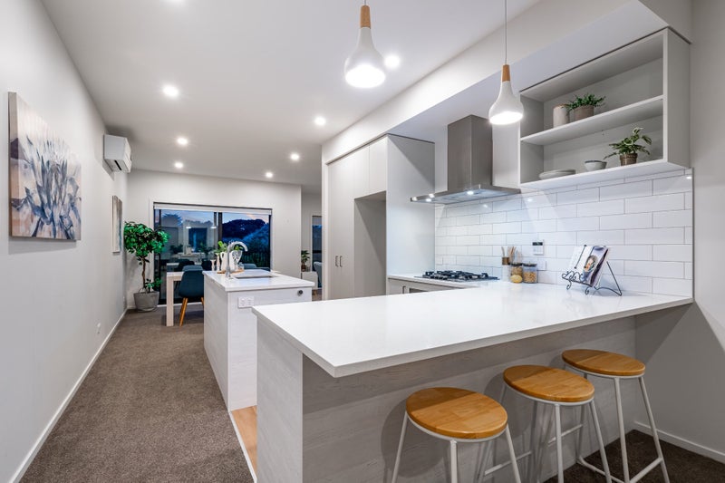 40 Koreke Close, Kenepuru, Porirua - Carousel 2