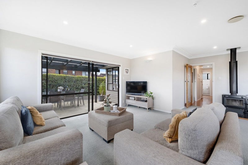 1/34 PATONS RD, Howick, Auckland - Carousel 2