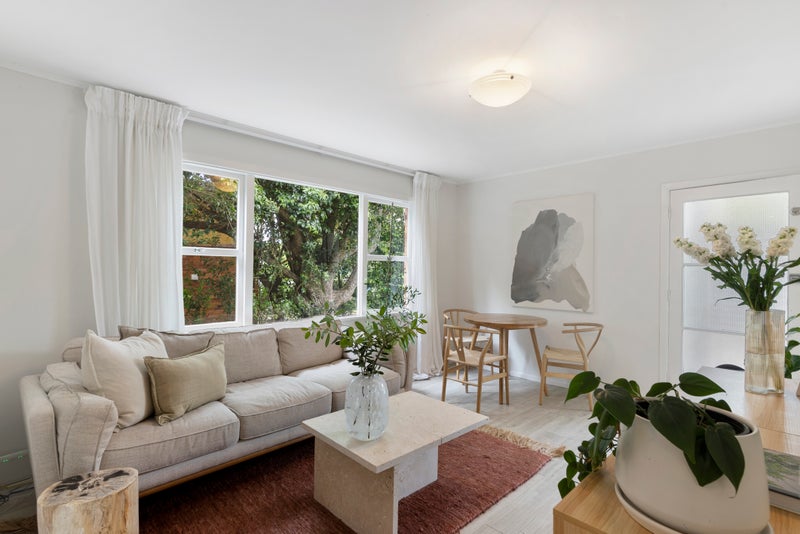 5B Abraham Place, Saint Johns, Auckland - Carousel 1