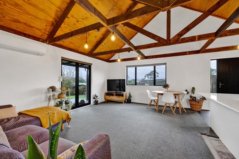 25 Rata Street, Upper Vogeltown, New Plymouth - Carousel 2