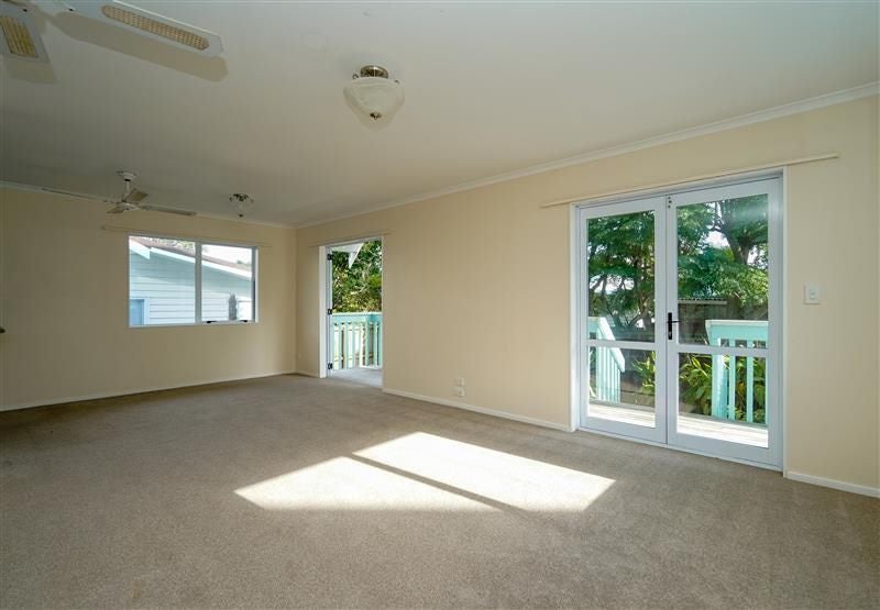 1/1 Moana Avenue, Bayswater, Auckland - Carousel 2