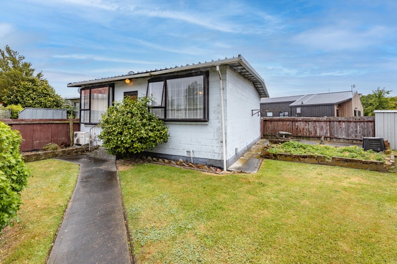 1/27 Ward Street, Addington, Christchurch - Carousel 1