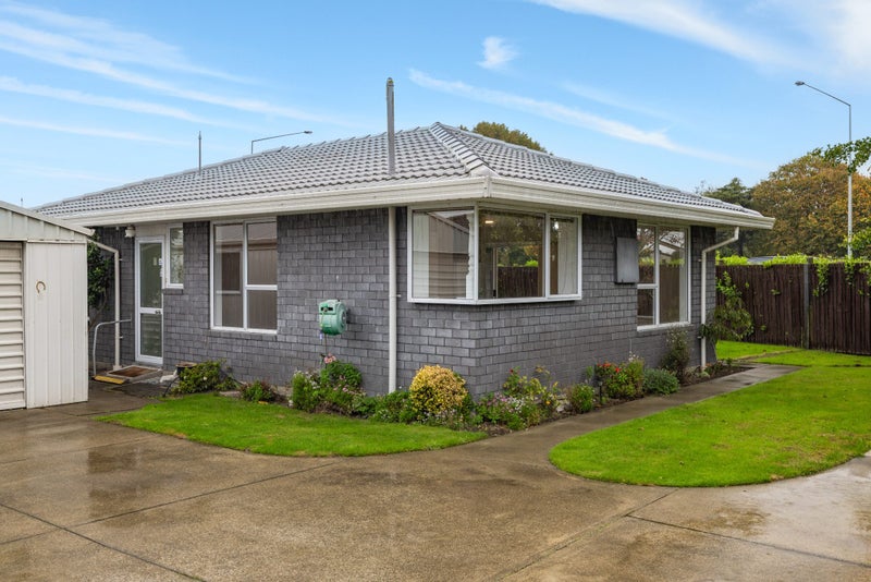 2/15 Dumfries Drive, Hei Hei, Christchurch - Carousel 1