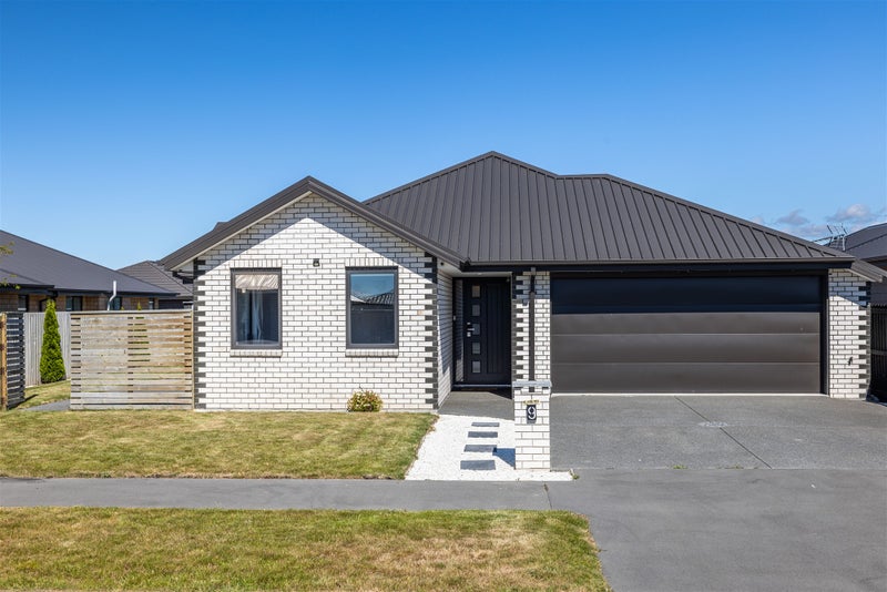 9 Myrtle Road, Wigram, Christchurch - Carousel 1