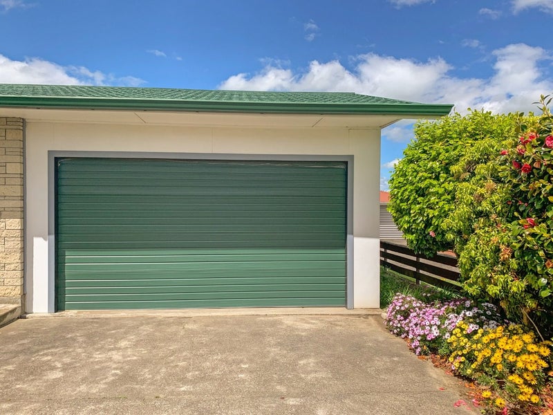 38 Guy Street, Dannevirke - Carousel 11