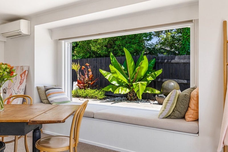 63 Stottholm Road, Titirangi, Auckland - Carousel 1