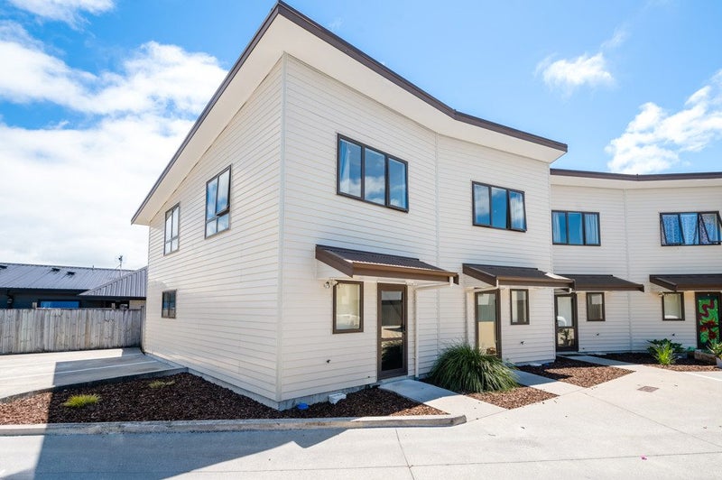1/13 Korimako Street, Frankton, Hamilton - Carousel 1