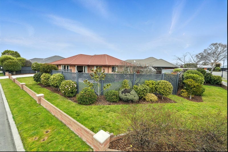 2 Empress Place, Halswell, Christchurch - Carousel 1