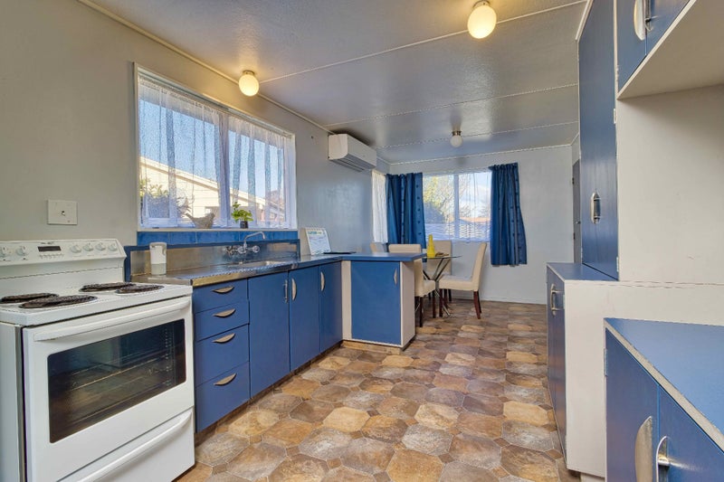 44 Livingstone Road, Flaxmere, Hastings - Carousel 2