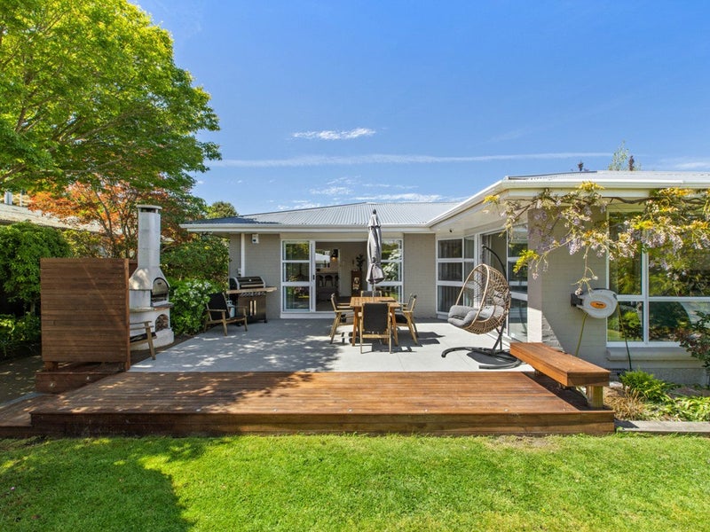 4 Yardley Street, Avonhead, Christchurch - Carousel 1