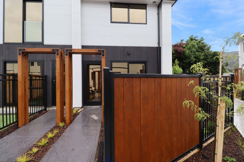 12/3 Johnston Grove, Taita, Lower Hutt - Carousel 1